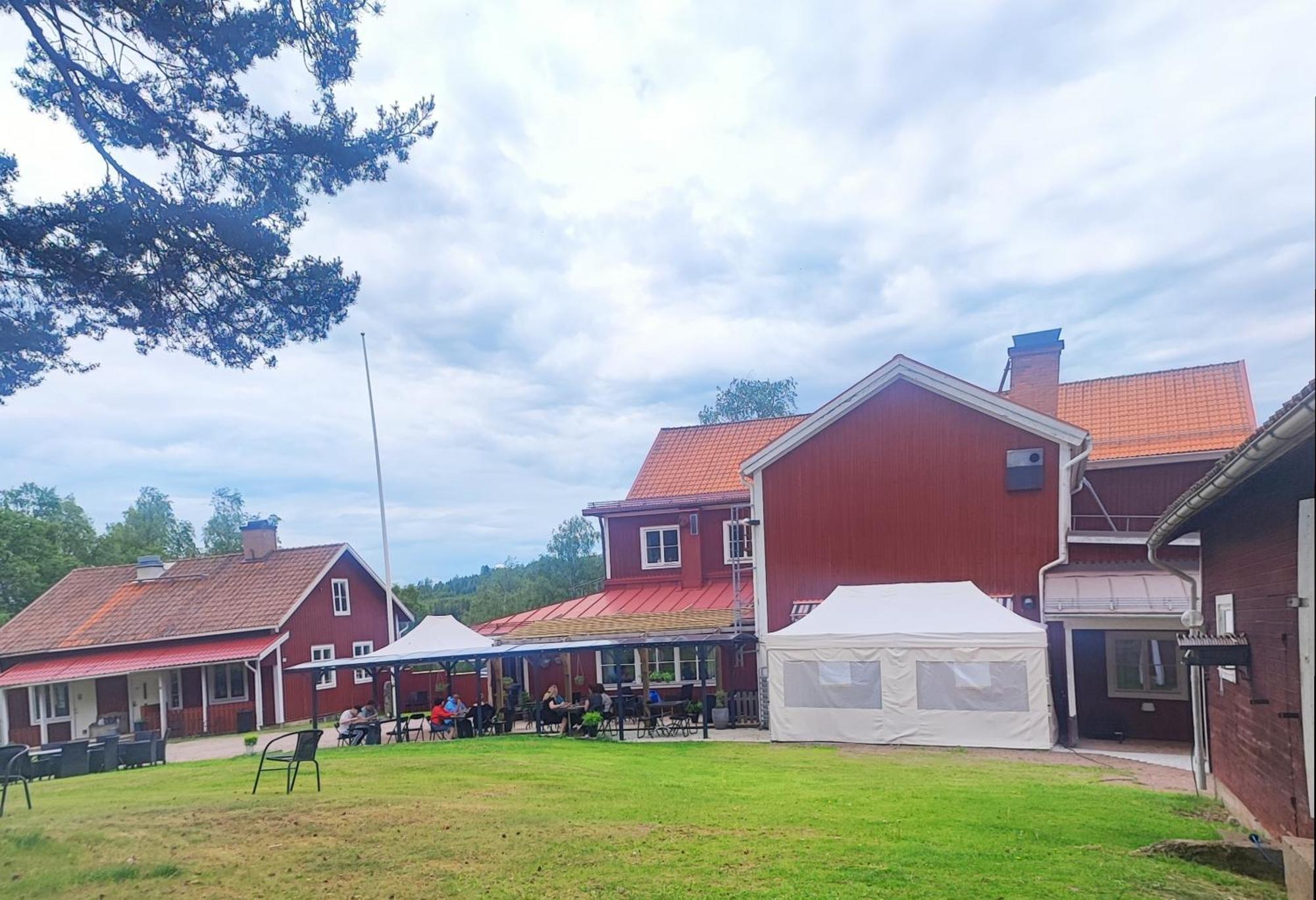 Sjugare Gard Bed & Breakfast Leksand Exterior photo
